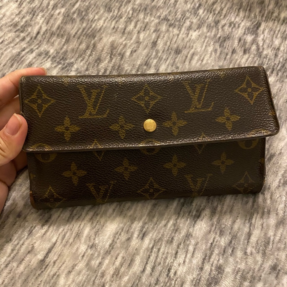 Authentic LV monogram wallet